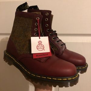 NWT DR. MARTENS 1460 Harris Tweed Leather Lace Up Boots Men's Size 9